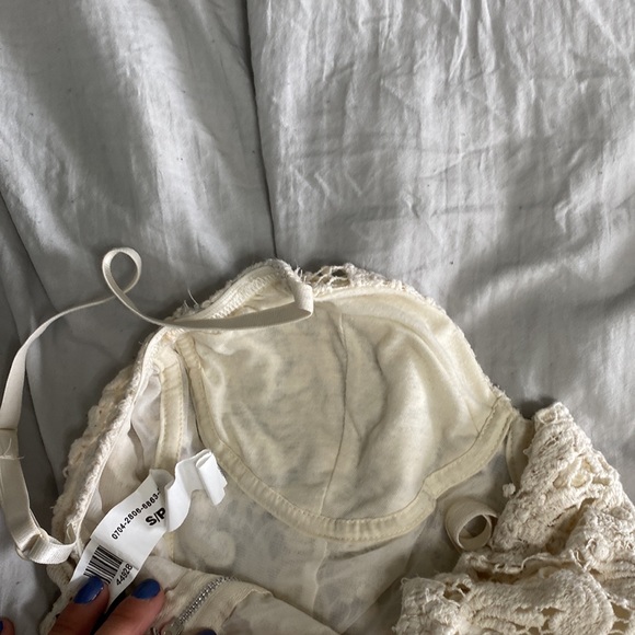 Cropped lace top - Picture 4 of 4